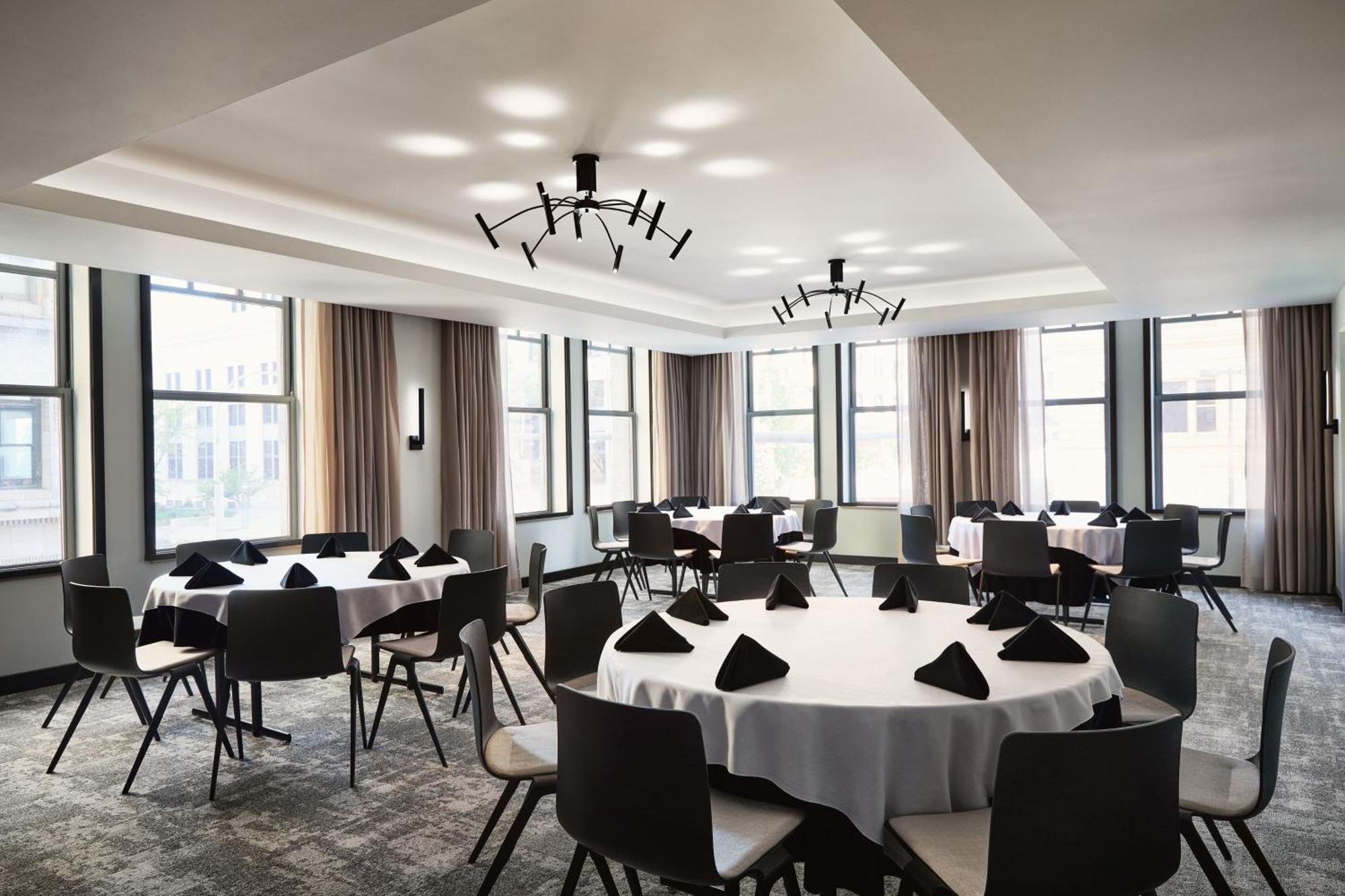 Ac Hotel By Marriott Kansas City Downtown Εξωτερικό φωτογραφία